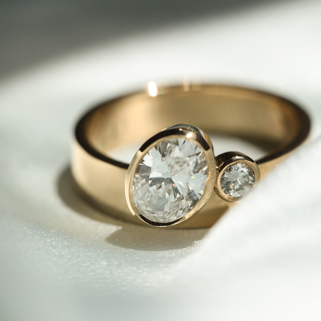 1.0 - 3.50 CT Oval Lab Grown Diamond Unique Setting Engagement Ring