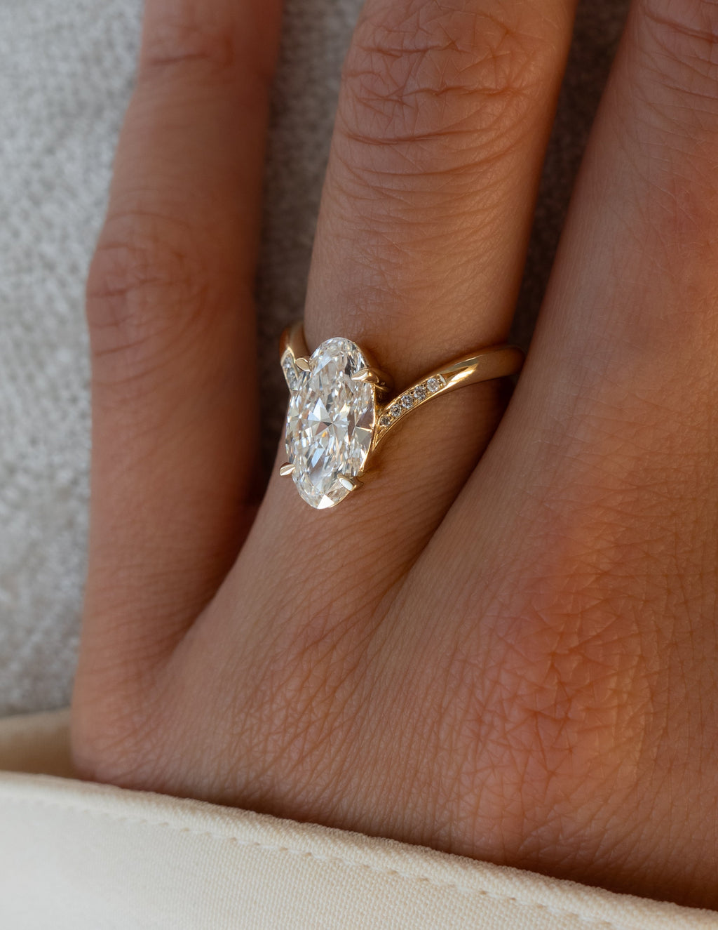 1.0 - 3.50 CT Pavé Oval Lab Grown Diamond Engagement Ring