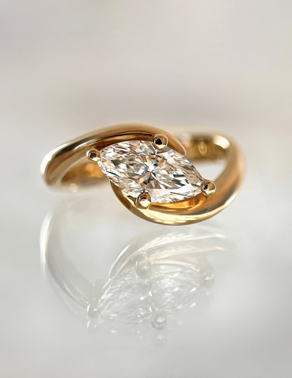 Marquise Lab Grown Diamond Solitaire Engagement Ring – 10K/14K/18K Gold & Platinum – 1.0–3.5 CT