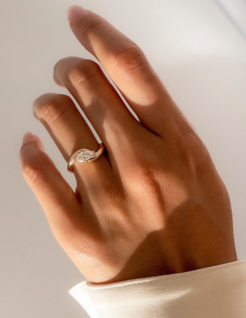 Marquise Lab Grown Diamond Solitaire Engagement Ring – 10K/14K/18K Gold & Platinum – 1.0–3.5 CT