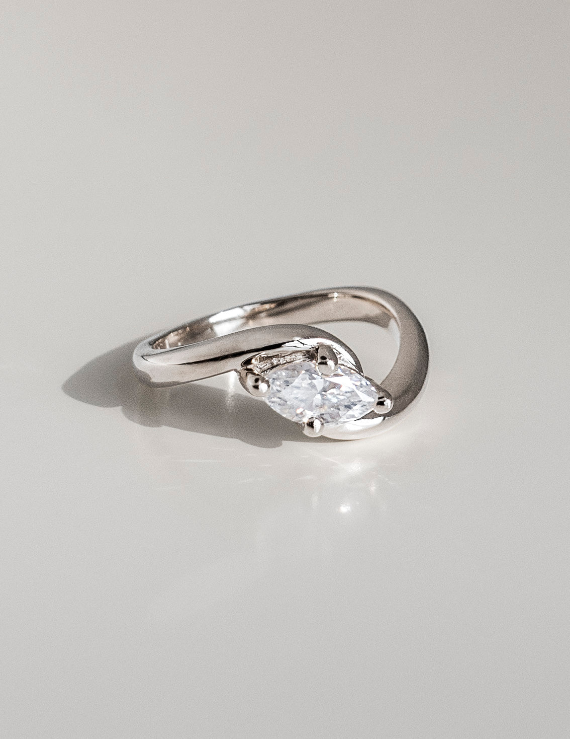 Marquise Lab Grown Diamond Solitaire Engagement Ring – 10K/14K/18K Gold & Platinum – 1.0–3.5 CT