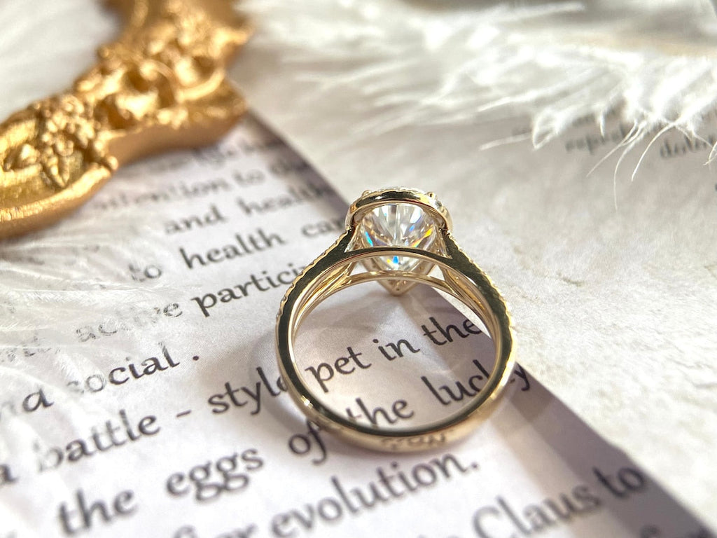 1.0 - 3.50 CT Pear Lab Grown Diamond Halo Setting Engagement Ring