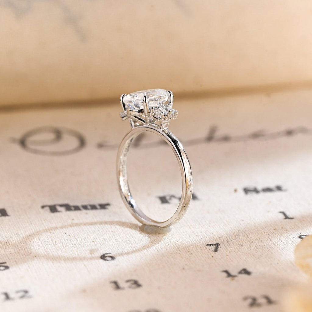 1.0 - 3.50 CT Cluster Oval Lab Grown Diamond Engagement Ring