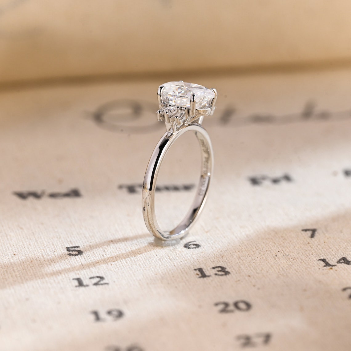 1.0 - 3.50 CT Cluster Oval Lab Grown Diamond Engagement Ring